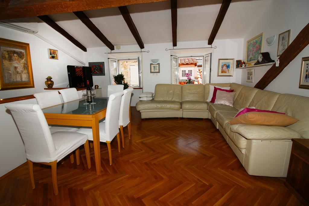 Princess Dora'S Apartment Dubrovnik Exterior photo